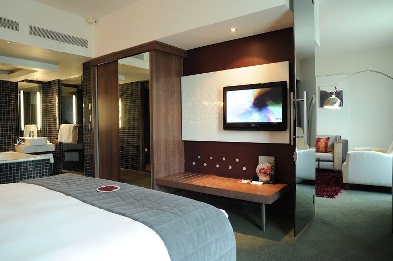 Southern Sun Rosebank, Hotel 4*